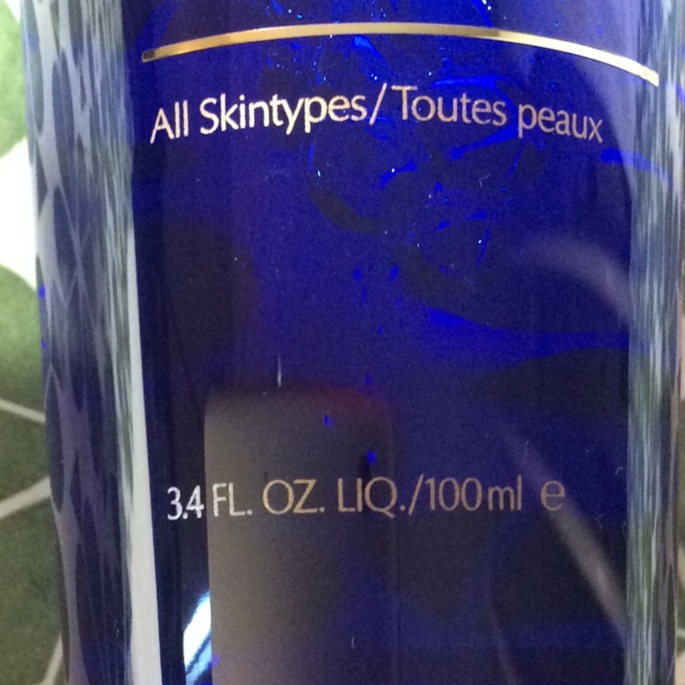 Estée Lauder eye makeup remover new - Picture 3 of 4